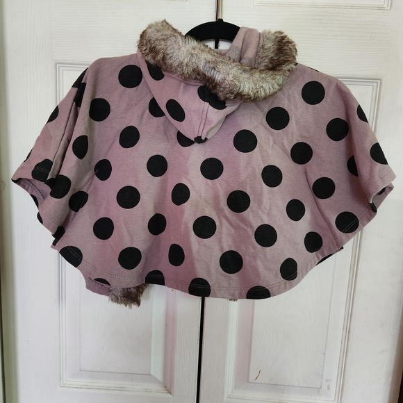 Cynthia Rowley Pink Polka Dot Cape with Faux Fur Trim - Picture 7 of 9
